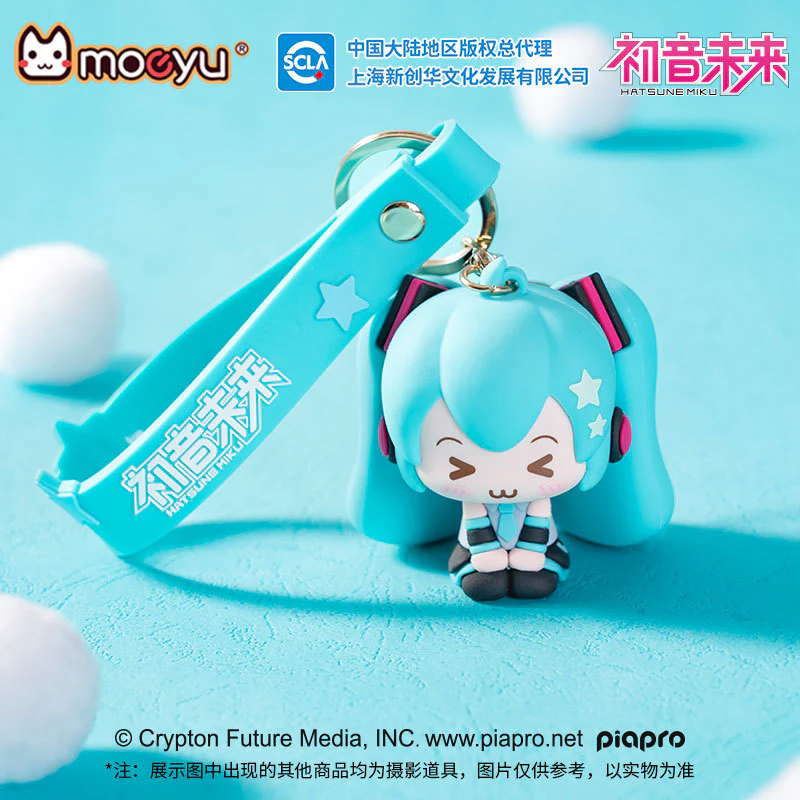 Moeyu - Hatsune Miku Squinting Eyes Series 3D Soft Rubber Pendant