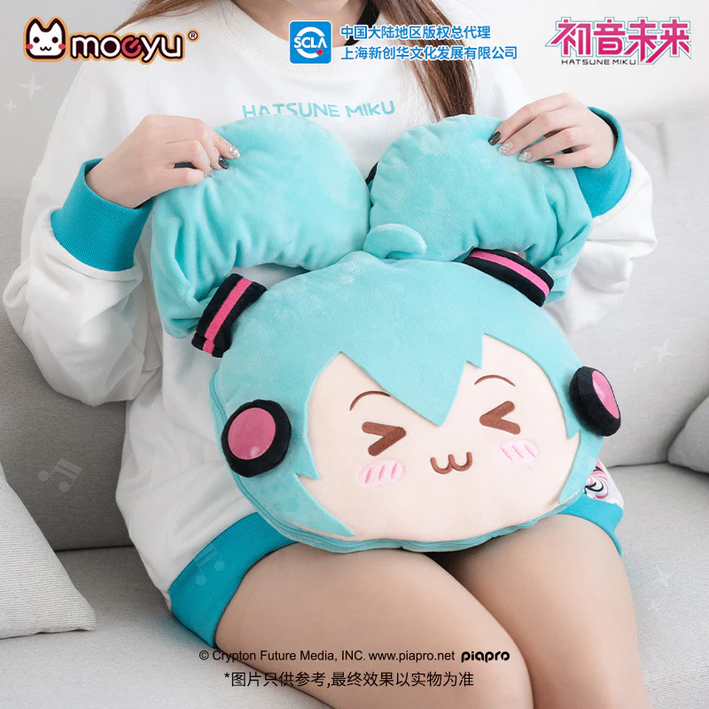 Moeyu - Hatsune Miku Squinting Eyes Pillow & Blanket (2-in-1)