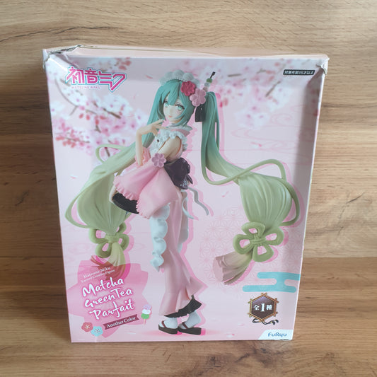 Hatsune Miku Exceed Creative Hastsune Miku Matcha Green Tea Parfait Another Color (BOX DAMAGE)