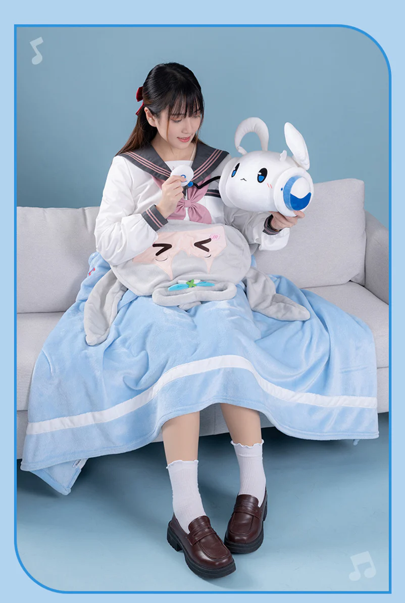 Moeyu - VSinger Luo Tianyi Squinting Eyes Series Multifunctional Hooded Blanket Pillow Warm Flannel Shawl