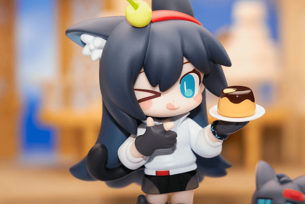 Arknights Mini Statue - Will You be Having the Dessert? Blaze | Anime Emporium