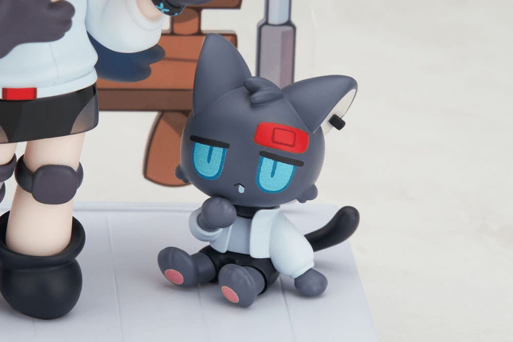 Arknights Mini Statue - Will You be Having the Dessert? Blaze | Anime Emporium