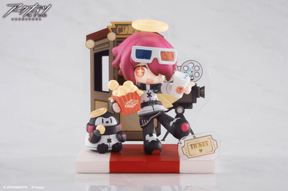 Arknights Mini Statue - Will You be Having the Dessert? Exusiai | Anime Emporium