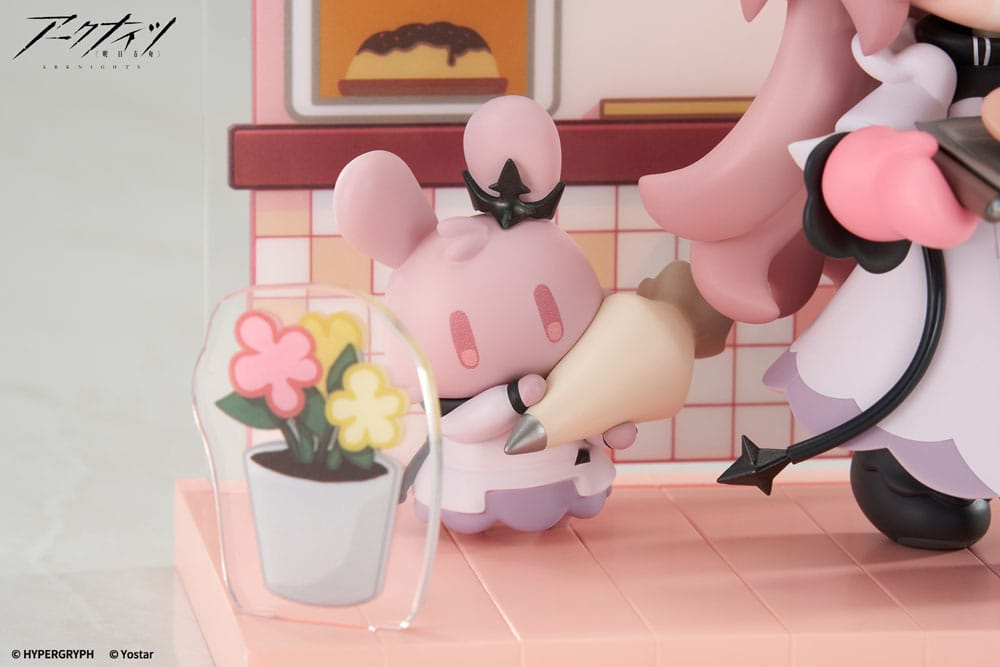 Arknights Mini Statue - Will You be Having the Dessert? Civilight Eterna