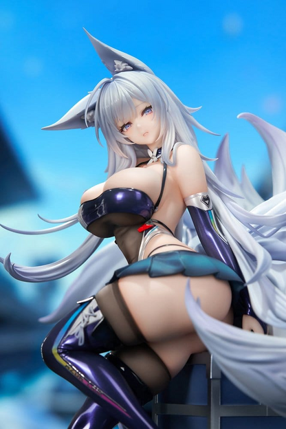 Azur Lane 1/7 Scale Statue Shinano Moonlit Chrome Ver (With Display Case)