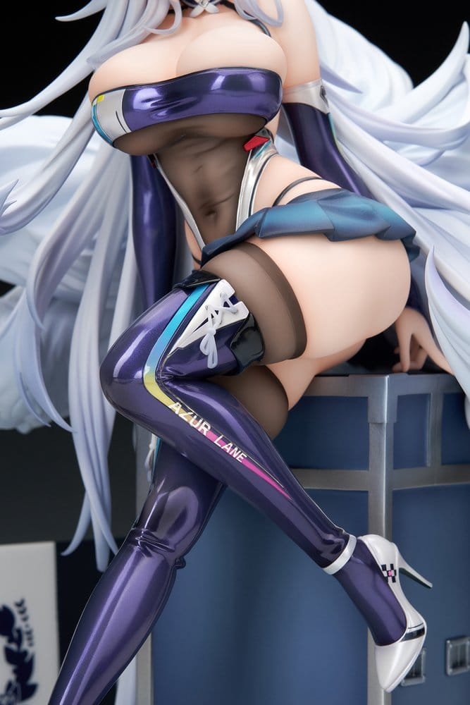 Azur Lane 1/7 Scale Statue Shinano Moonlit Chrome Ver