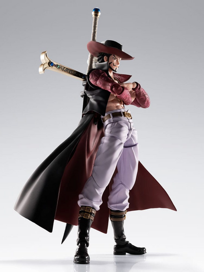 One Piece S.H Figuarts Dracule Mihawk Hawkeye