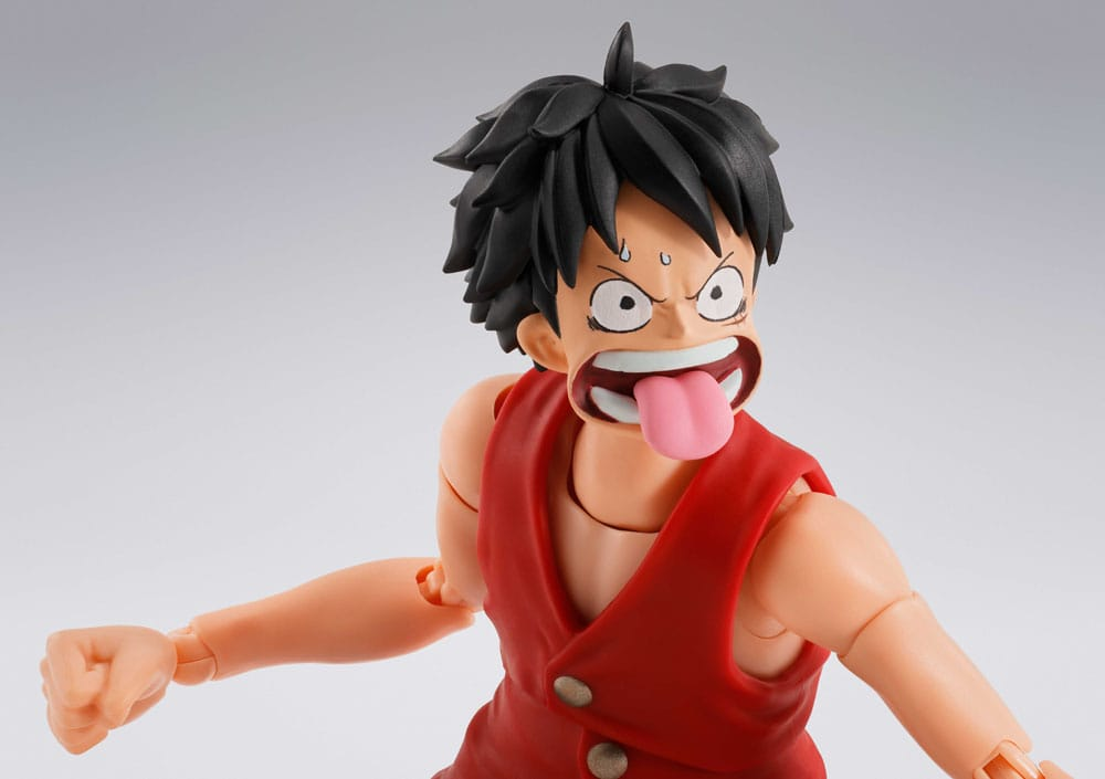 One Piece S.H Figuarts Dracule Mihawk Hawkeye