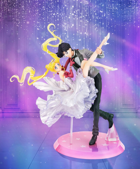 Sailor Moon Figuarts ZERO Chouette Usagi & Tuxedo Mask Moonlight Glow Edition
