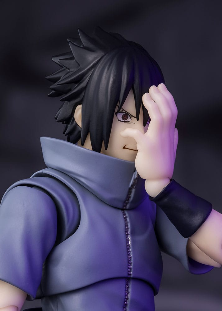 Naruto S.H. Figuarts Sasuke Uchiha Solitary Shinobi