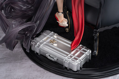 Knives Out 1/7 Scale Statue Diane Banquet Dance Ver