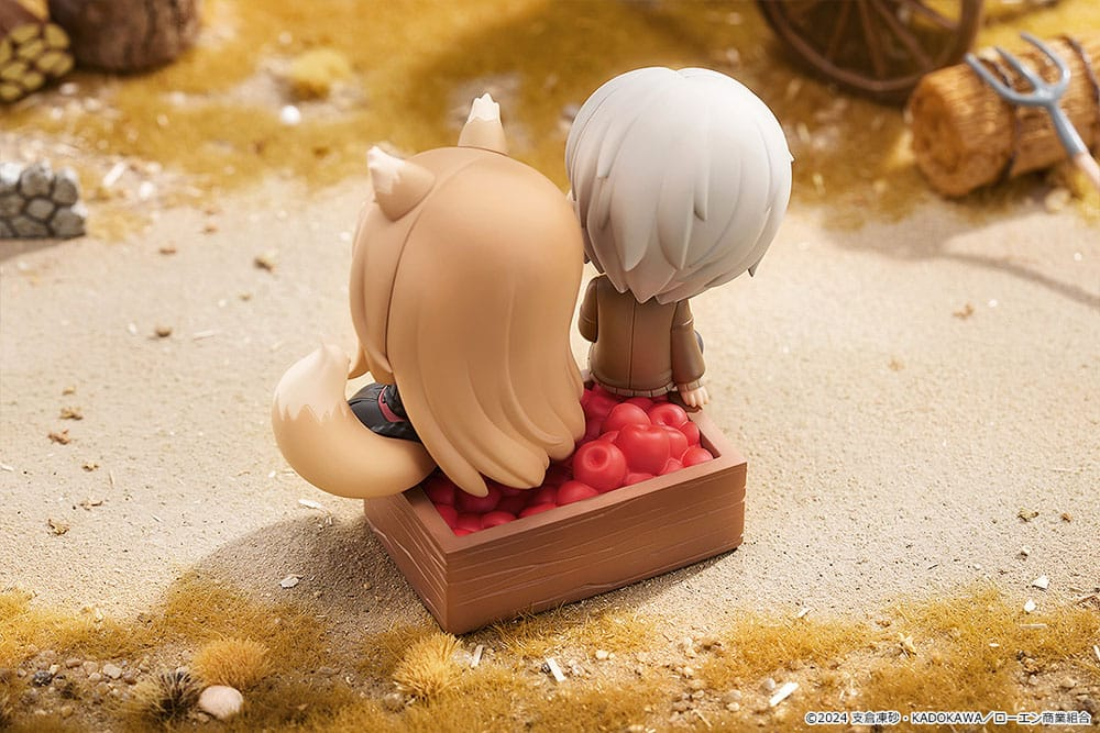 Spice and Wolf: Merchant Meets the Wise Wolf Mini Memory Statue Lawrence & Holo