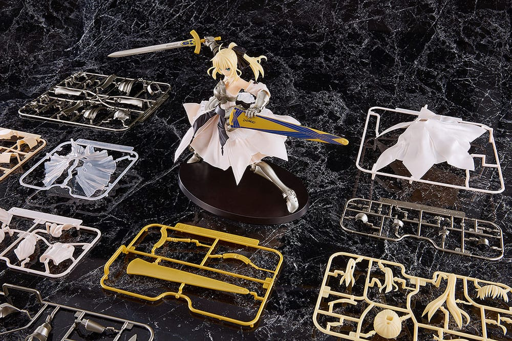 Fate/Stay Night Plamatea Plastic Model Kit Reincarnation Saber Lily Distant Avalon