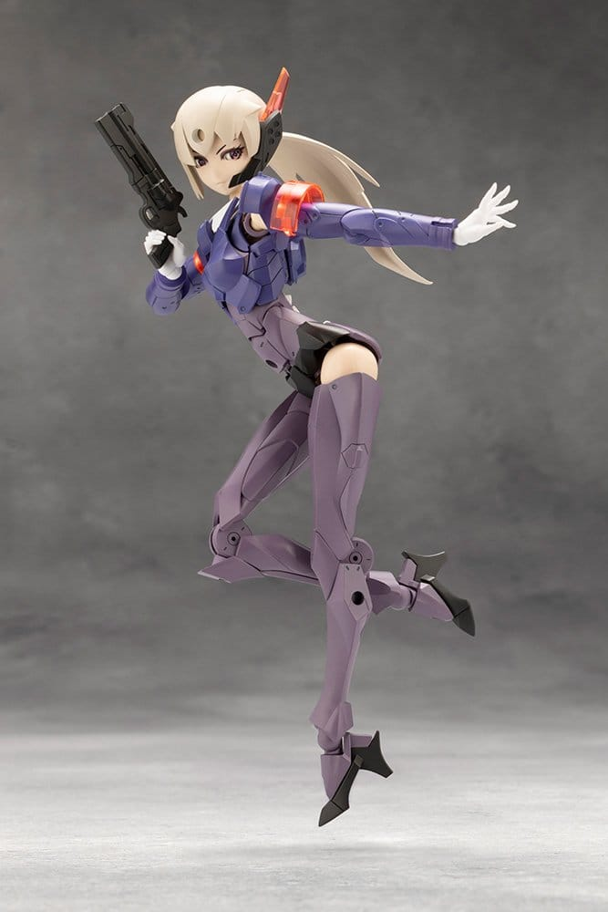 Megalomaria Unlimited Universe Plastic Model Kit Valiant