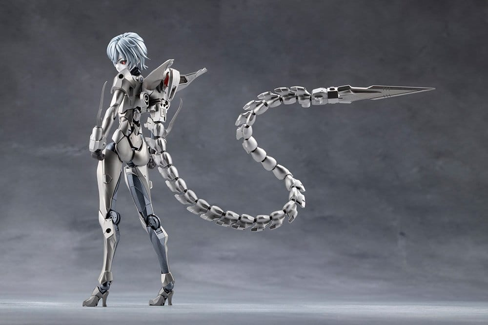 Megalomaria Unlimited Universe Plastic Model Kit Wreckage Hunter
