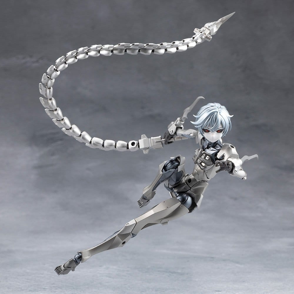 Megalomaria Unlimited Universe Plastic Model Kit Wreckage Hunter