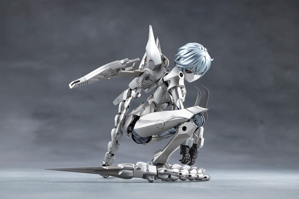 Megalomaria Unlimited Universe Plastic Model Kit Wreckage Hunter