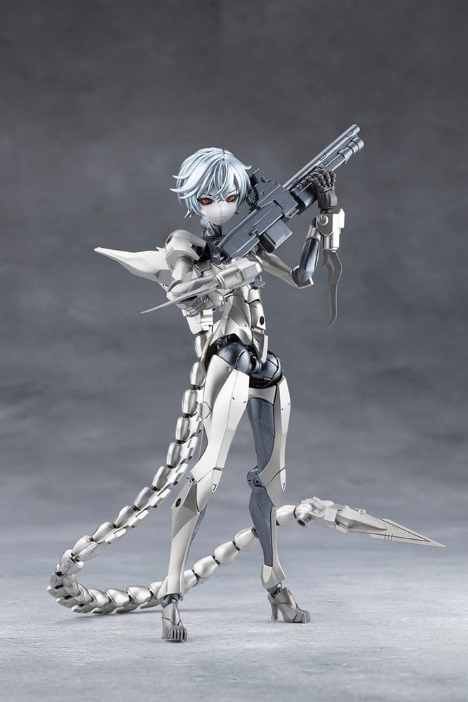 Megalomaria Unlimited Universe Plastic Model Kit Wreckage Hunter