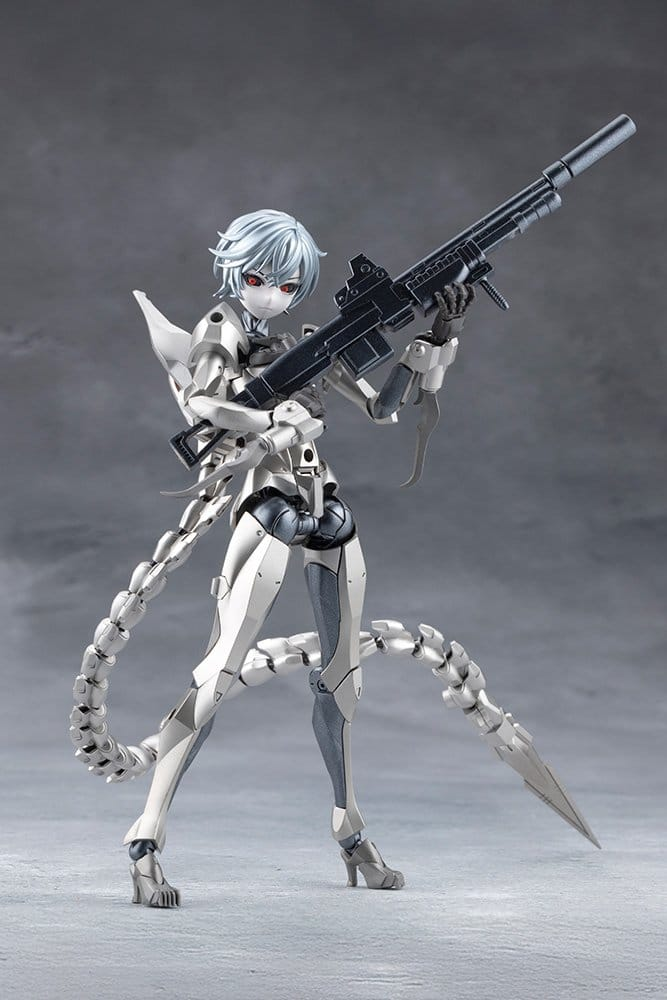 Megalomaria Unlimited Universe Plastic Model Kit Wreckage Hunter