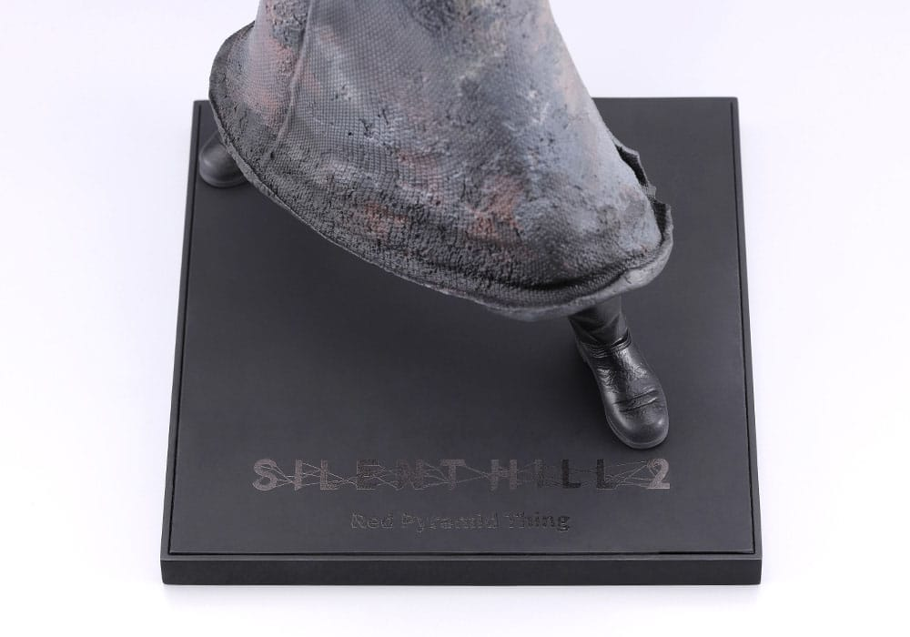 Silent Hill 2 Oshi Works 1/7 Scale Statue Red Pyramid Thing