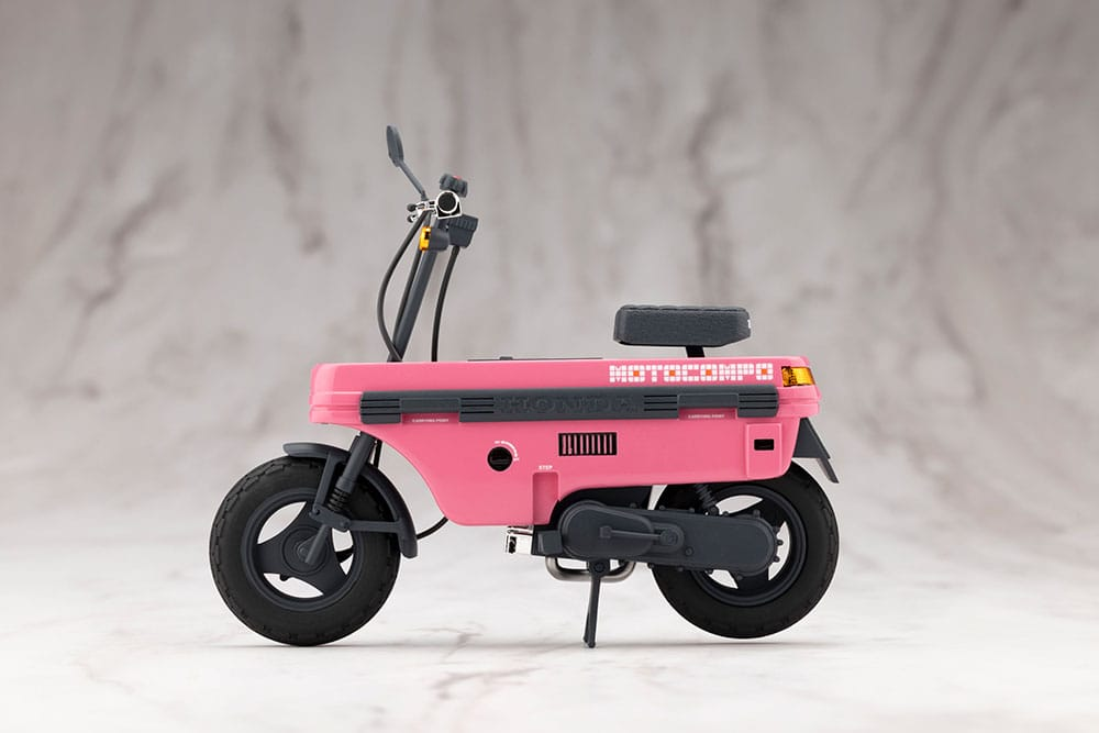 Sousai Shojo Teien Plastic Model Kit 1/10 Emma Koishikawa Nocturne with Honda AB12 Motocompo