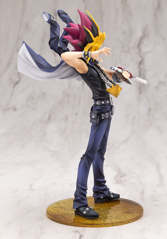 Yu-Gi-Oh! ARTFX J 1/7 Scale Statue Yami Yugi Passionate Duelists