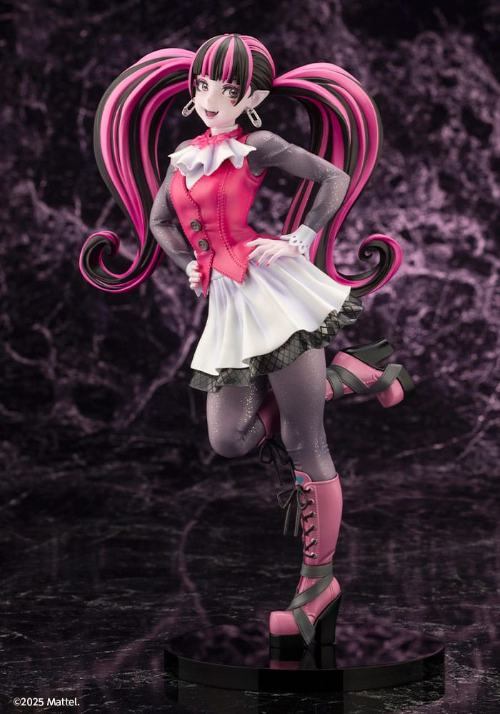 Monster High Bishoujo 1/7 Scale Statue Draculaura