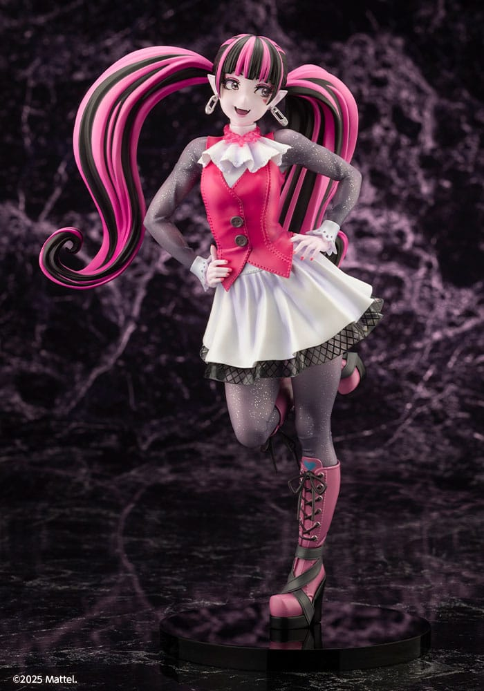 Monster High Bishoujo 1/7 Scale Statue Draculaura