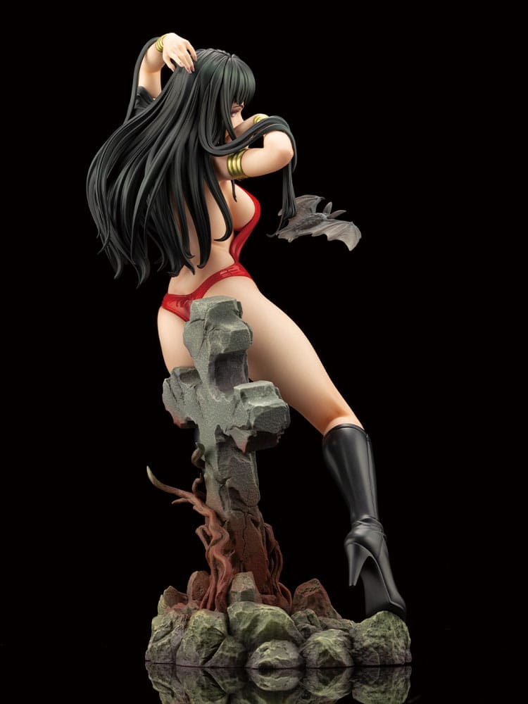 Vampirella Bishoujo 1/7 Scale Statue Vampirella