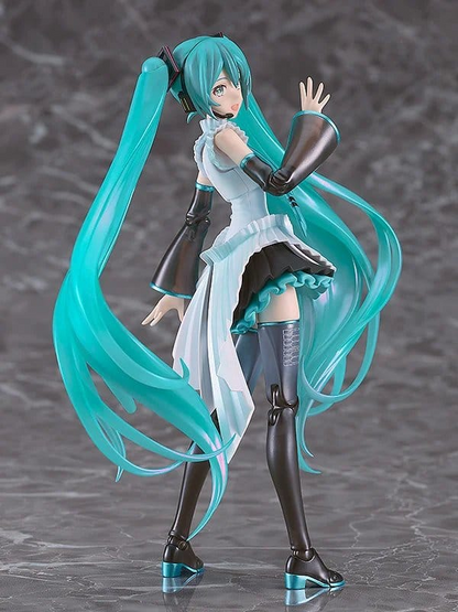 Character Vocal Series 01: Hatsune Miku Plamatea Plastic Model Happy 16th Birthday Ver