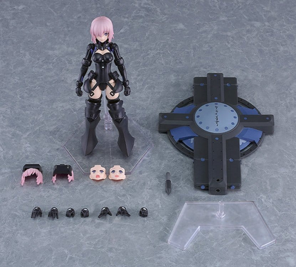 Fate/Grand Order Plamatea Plastic Model Kit Shielder / Mash Kyrielight Ortinax Ver