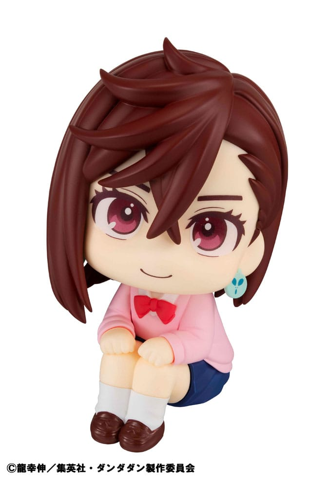 Dandadan Look Up Figure Momo