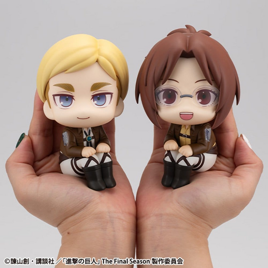 Attack on Titan Look Up Figure Zoe Hange & Erwin Smith (With Gift)