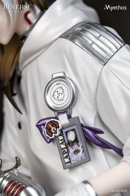 Reverse: 1999 Gift+ 1/8 Scale Statue Medicine Pocket