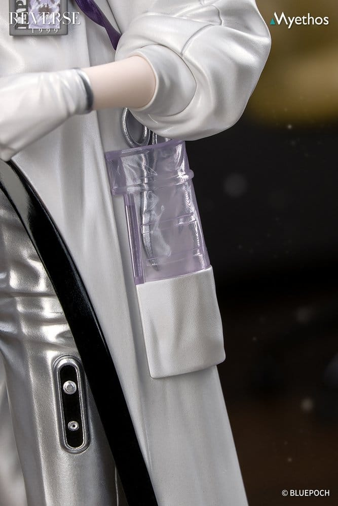Reverse: 1999 Gift+ 1/8 Scale Statue Medicine Pocket