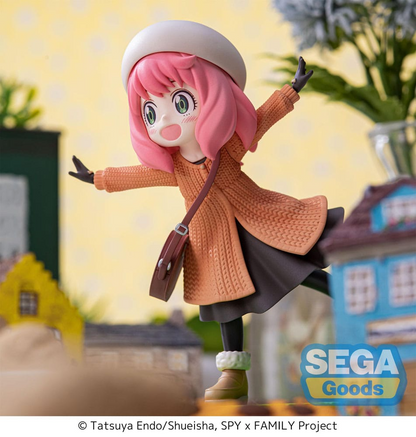 Spy x Family Anya Forger Family Outing Luminasta Figure