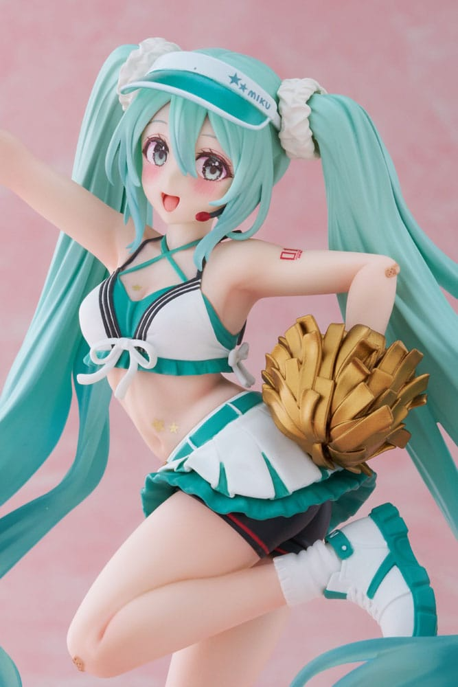 Hatsune Miku Sporty Fashion Coreful Figure