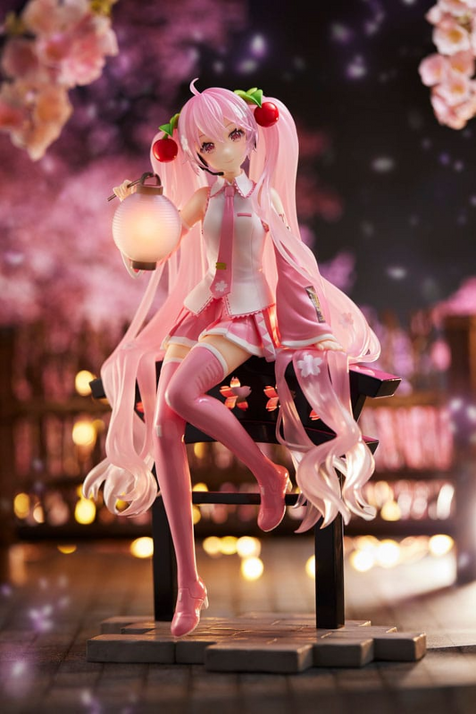 Hatsune Miku Sakura Miku Lantern AMP Figure
