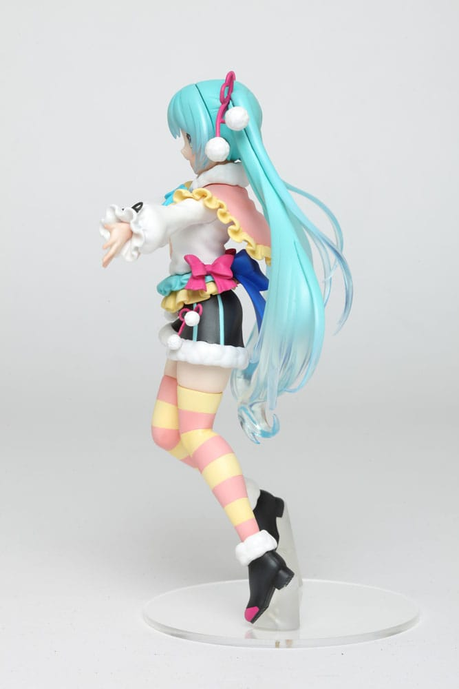 Hatsune Miku Winter Image Figure