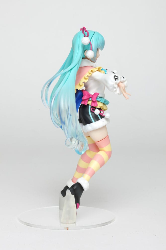 Hatsune Miku Winter Image Figure