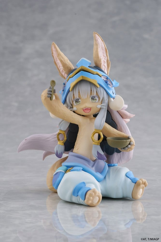 Made in Abyss Desktop Cute Nanachi Mealtime Ver