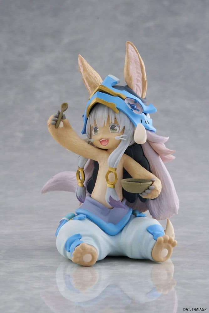 Made in Abyss Desktop Cute Nanachi Mealtime Ver