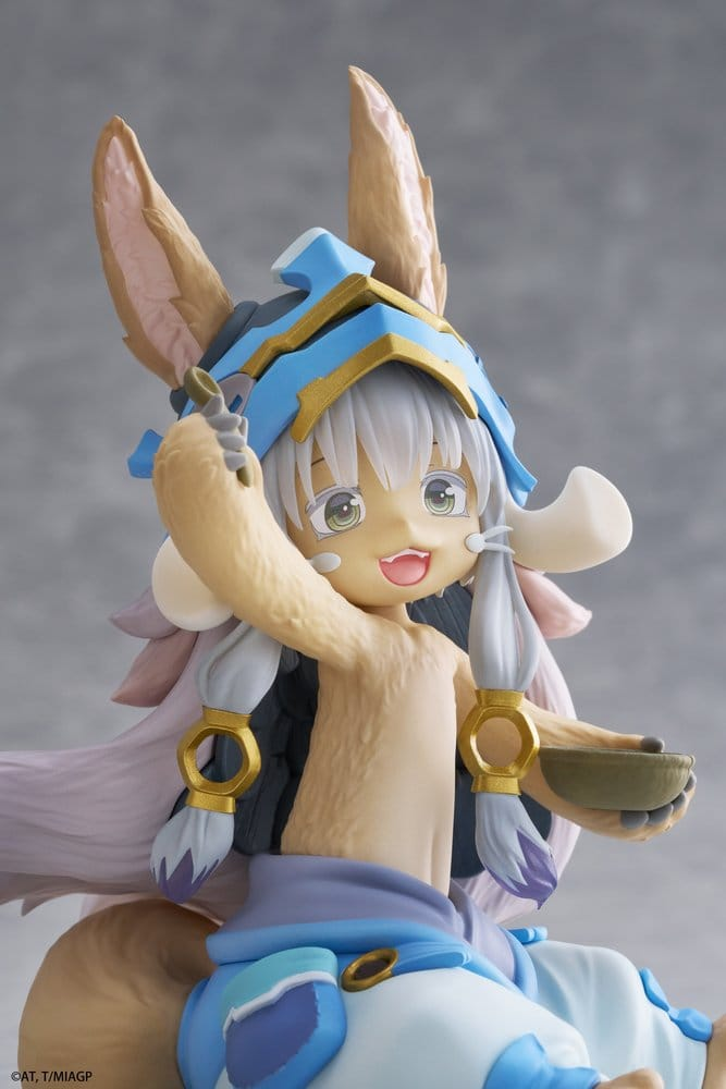 Made in Abyss Desktop Cute Nanachi Mealtime Ver