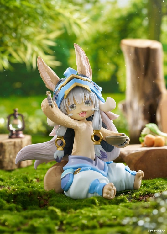 Made in Abyss Desktop Cute Nanachi Mealtime Ver