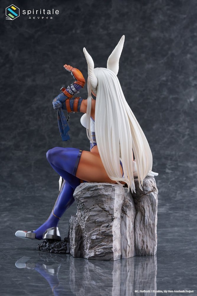 My Hero Academia 1/7 Scale Statue Mirko