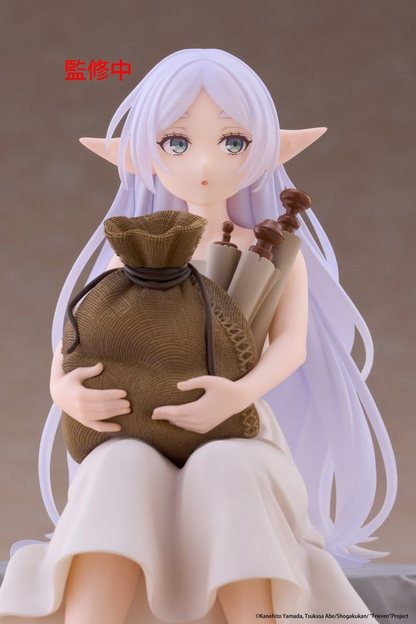 Frieren: Beyond Journey's End Desktop Cute Frieren In training Ver