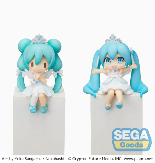 Hatsune Miku 15th Anniversary PM Perching Figure